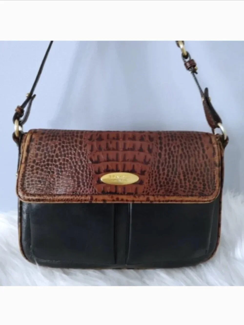 Brahmin Tuscan vintage croc-embossed satchel crossbody EUC